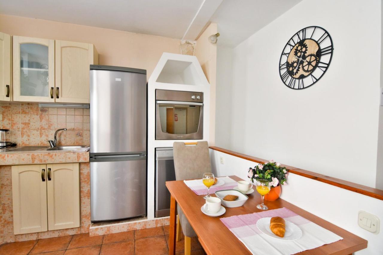 Appartement In The Heart Of The Town Vis