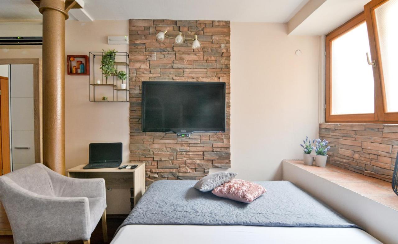 Apartment In The Heart Of The Town