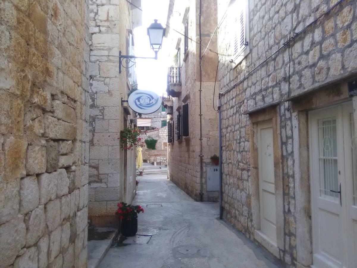 In The Heart Of The Town Apartment *
