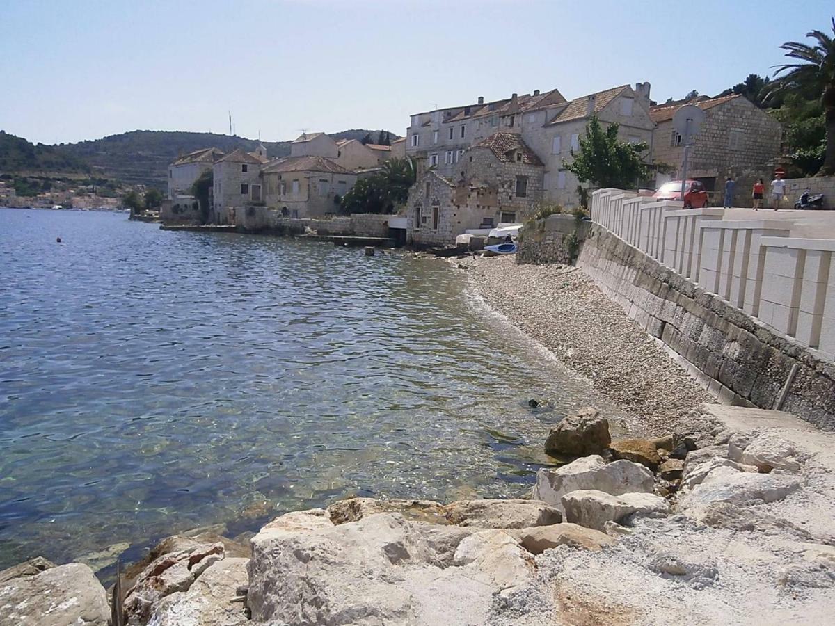 Apartment In The Heart Of The Town Vis